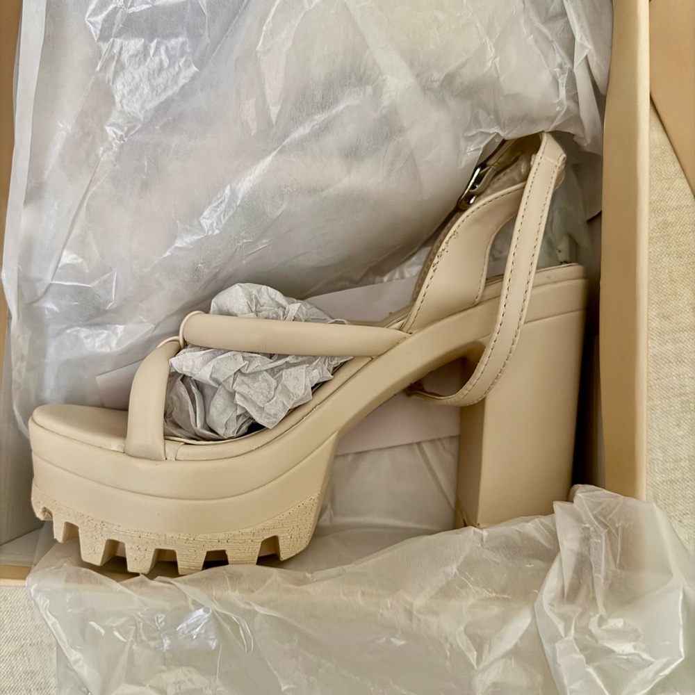 Elegant Cream Platform Heels